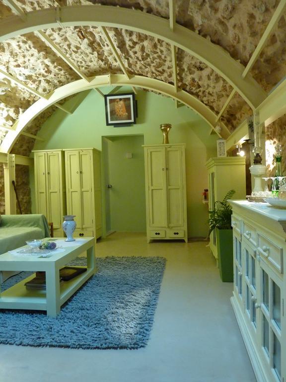 St. George Sykoussis Traditional Residence Agios Georgios Sykousis Room photo